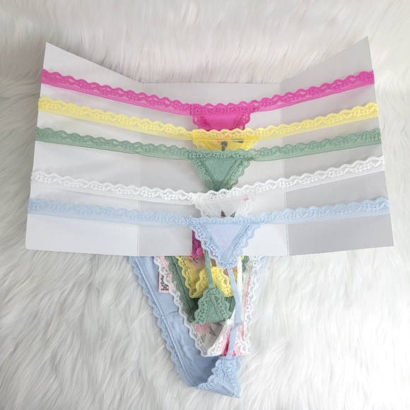Victoria's Secret V String Thong Panty 5 Pack. - Picture 4 of 4